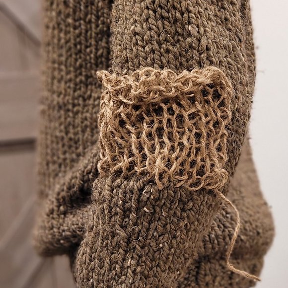 Wool winter set, sweater, hat and scarf, Barley color, hand knititted - Picture 15 of 16